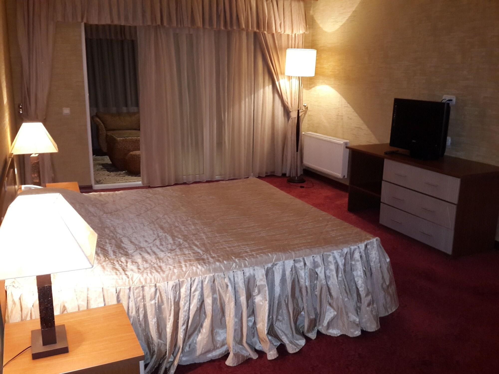 Kaspia Sahil Hotel Ленкорань Экстерьер фото