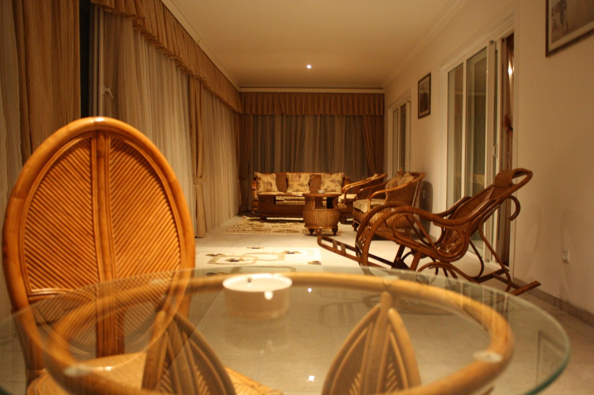 Kaspia Sahil Hotel Ленкорань Экстерьер фото