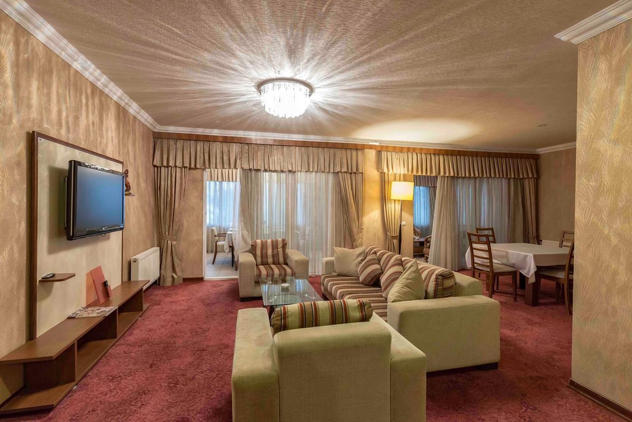Kaspia Sahil Hotel Ленкорань Экстерьер фото