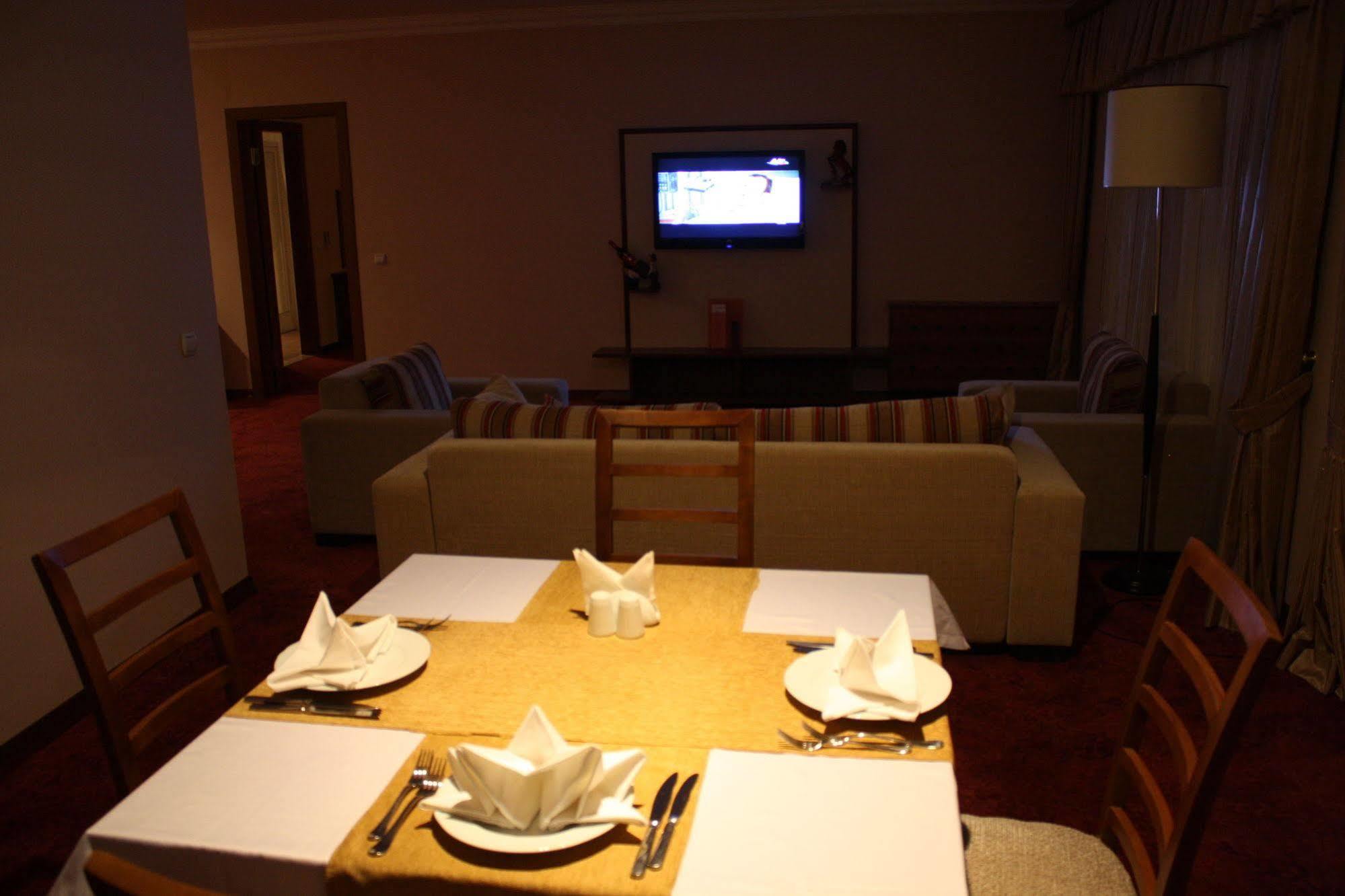 Kaspia Sahil Hotel Ленкорань Экстерьер фото